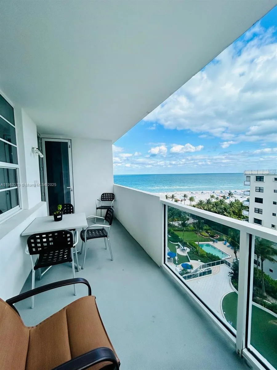 100 Lincoln Rd # 1034, Miami Beach, FL 33139 photo 10