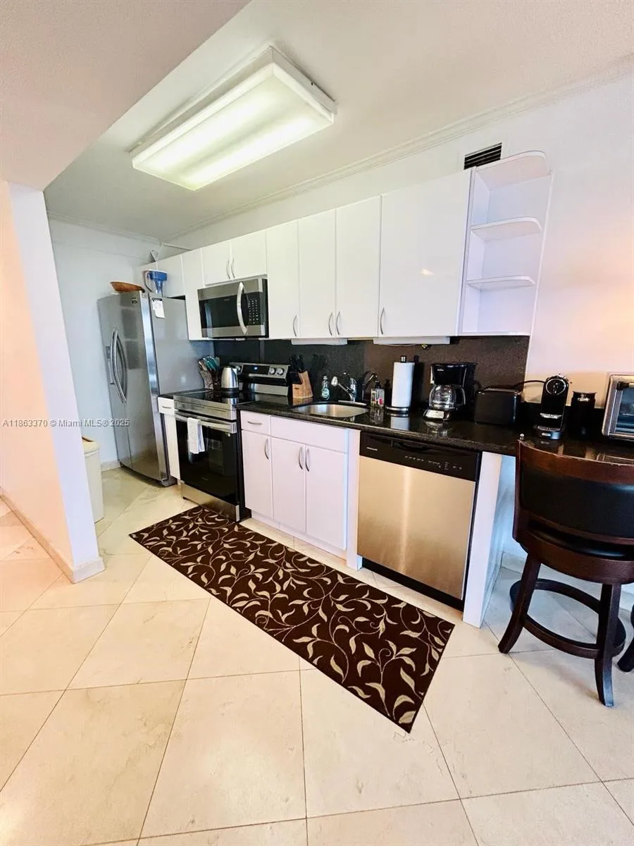 100 Lincoln Rd # 1034, Miami Beach, FL 33139 photo 5