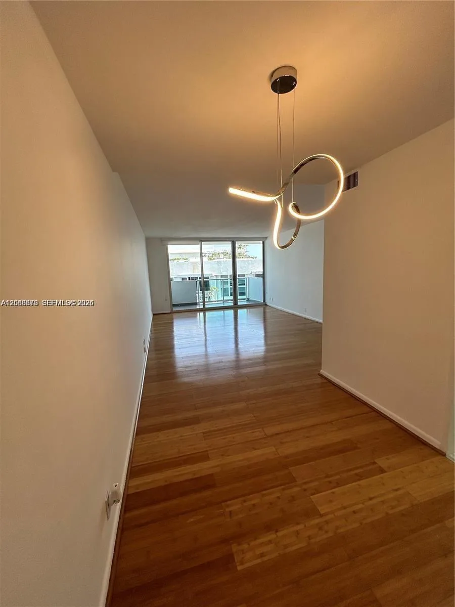 1200 West Ave # PH23, Miami Beach, FL 33139