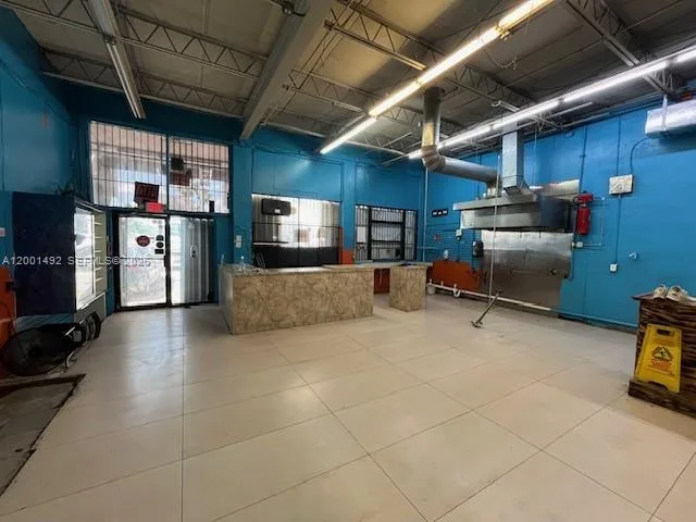 1120 E 25th St, Hialeah, FL 33013 photo 4