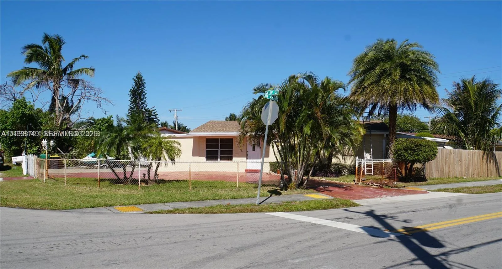 4361 SW 49th Ct, Dania Beach, FL 33314 photo 2