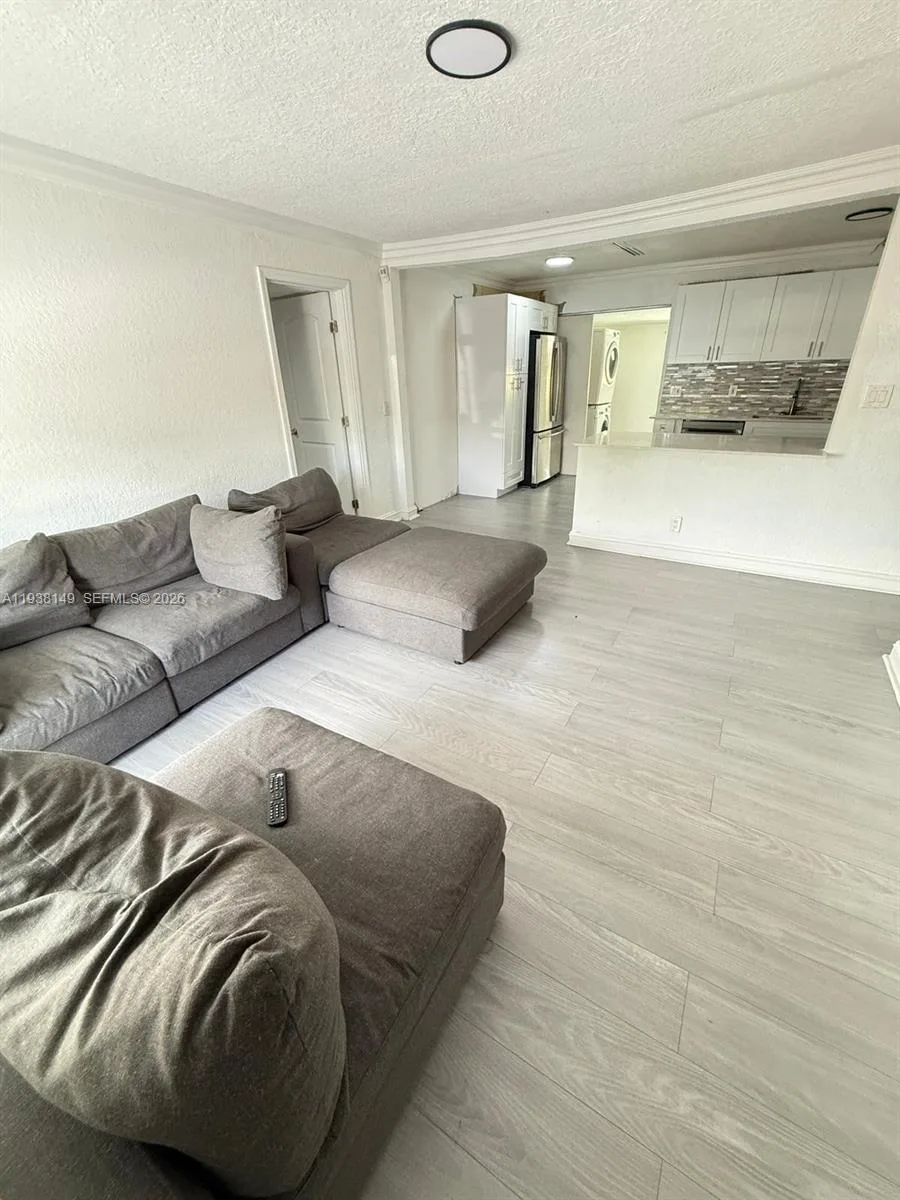4361 SW 49th Ct, Dania Beach, FL 33314 photo 4