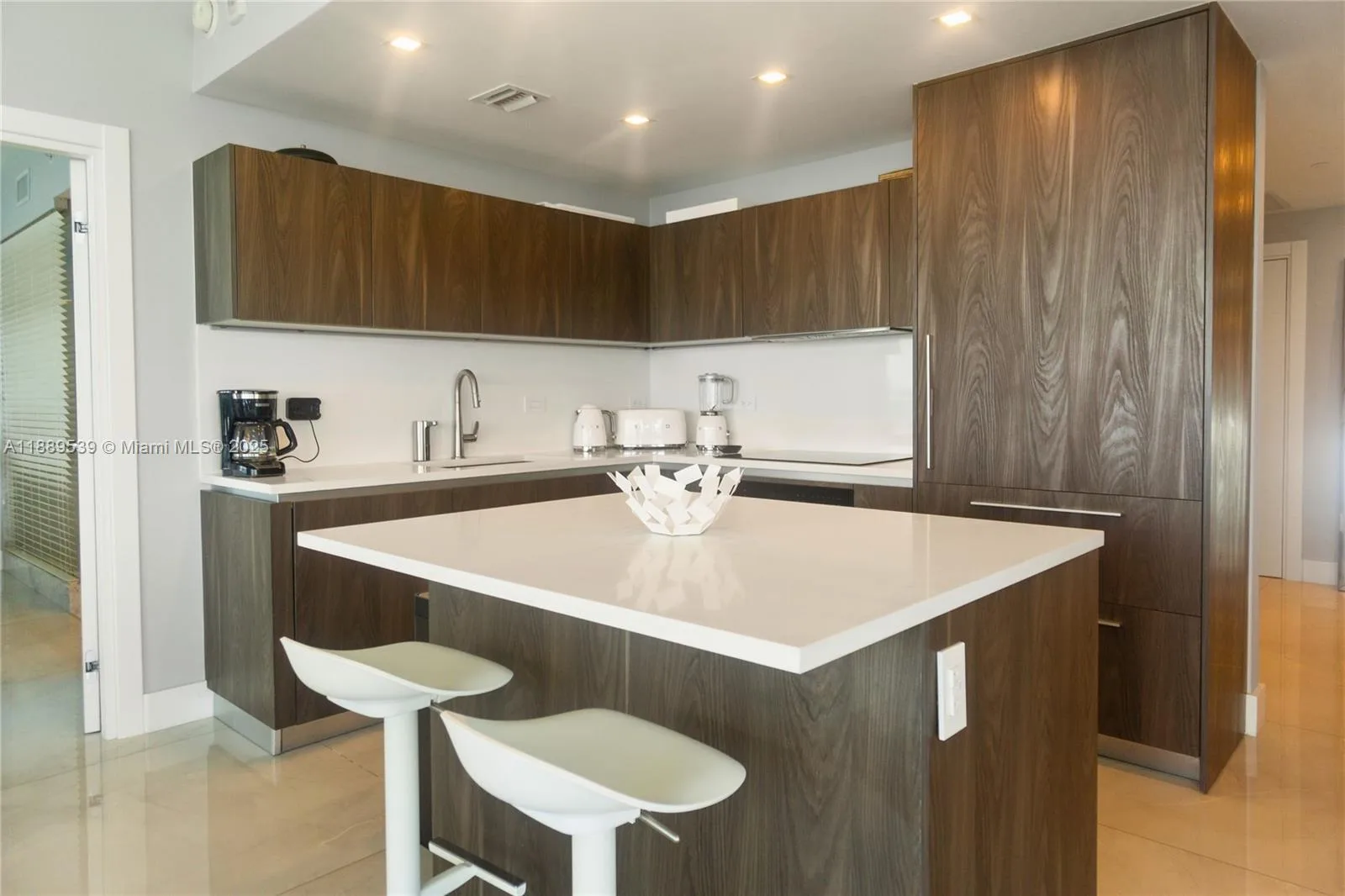 3131 NE 7th Ave # 2106, Miami, FL 33137 photo 11
