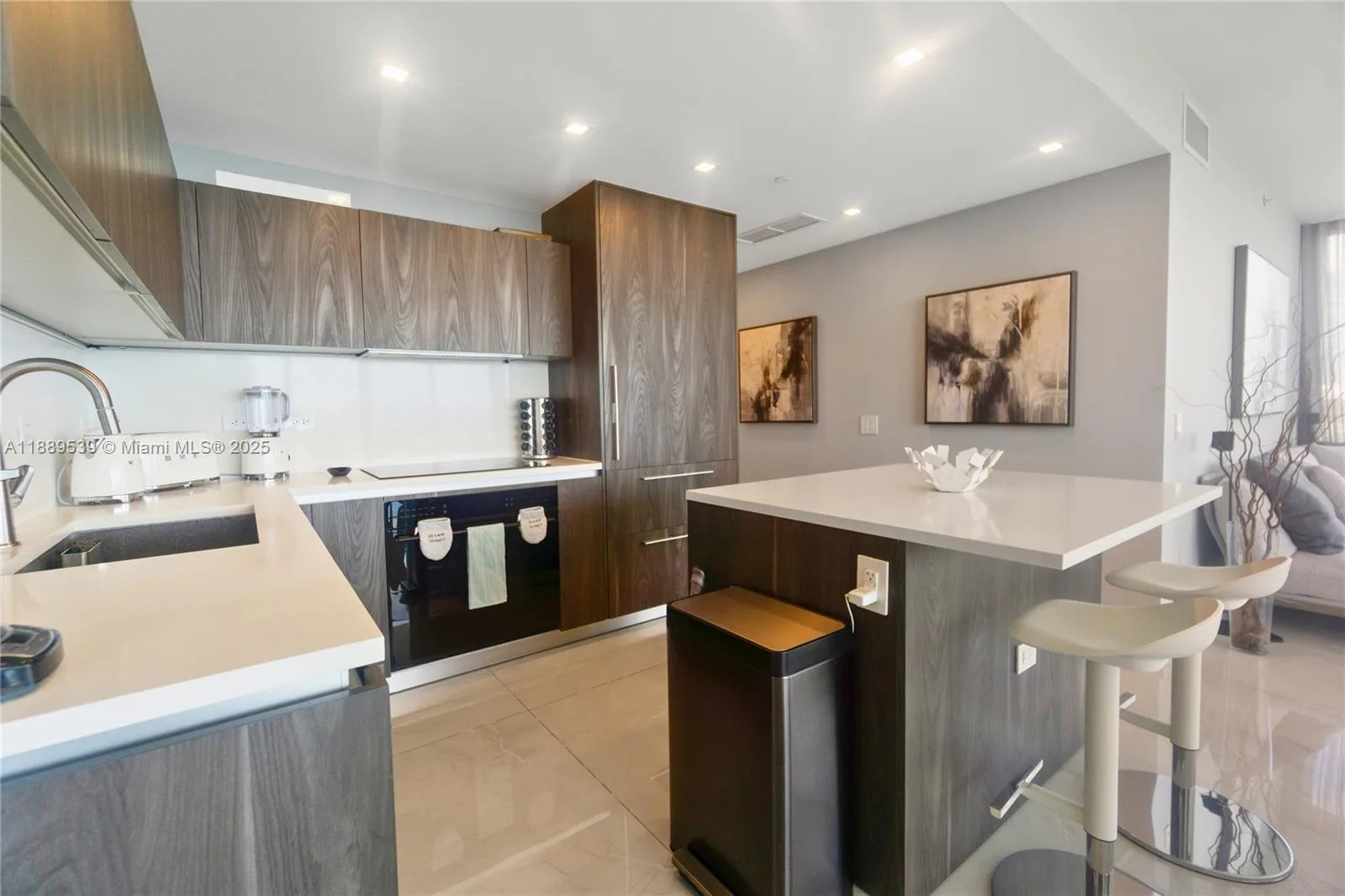 3131 NE 7th Ave # 2106, Miami, FL 33137 photo 12