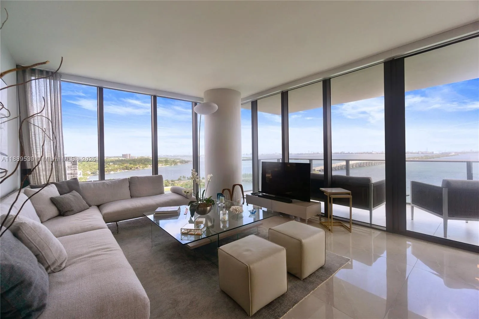 3131 NE 7th Ave # 2106, Miami, FL 33137 photo 4