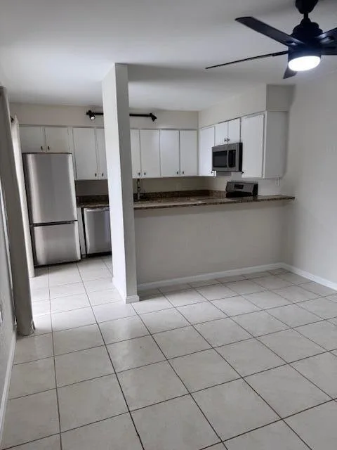 904 9TH Court, Palm Beach Gardens, FL 33410 photo 4