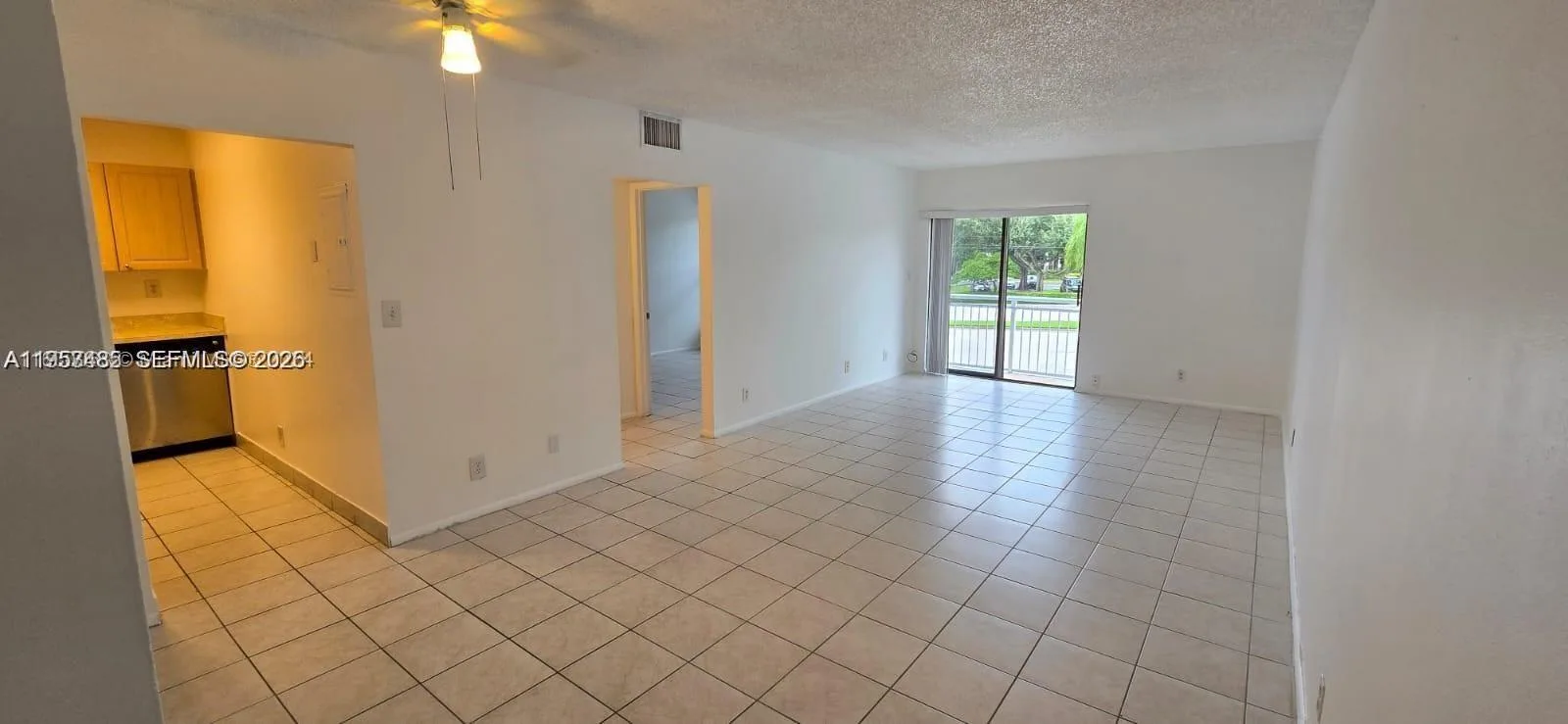 405 S Pine Island Rd # 202D, Plantation, FL 33324 photo 5