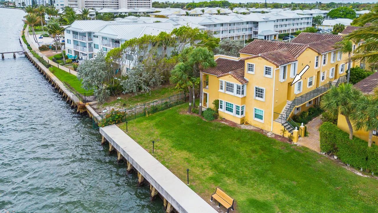 1060 Lake Shore Drive # 201, West Palm Beach, FL 33403