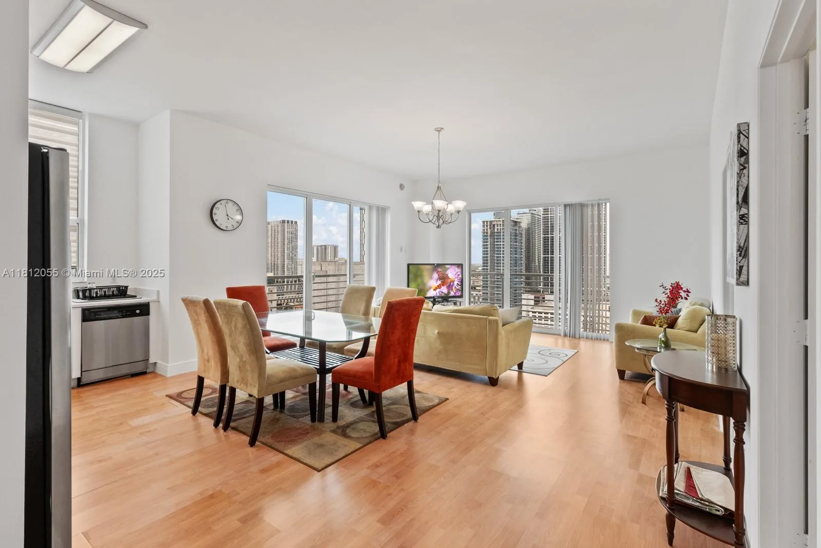 133 NE 2nd Ave # 2513, Miami, FL 33132