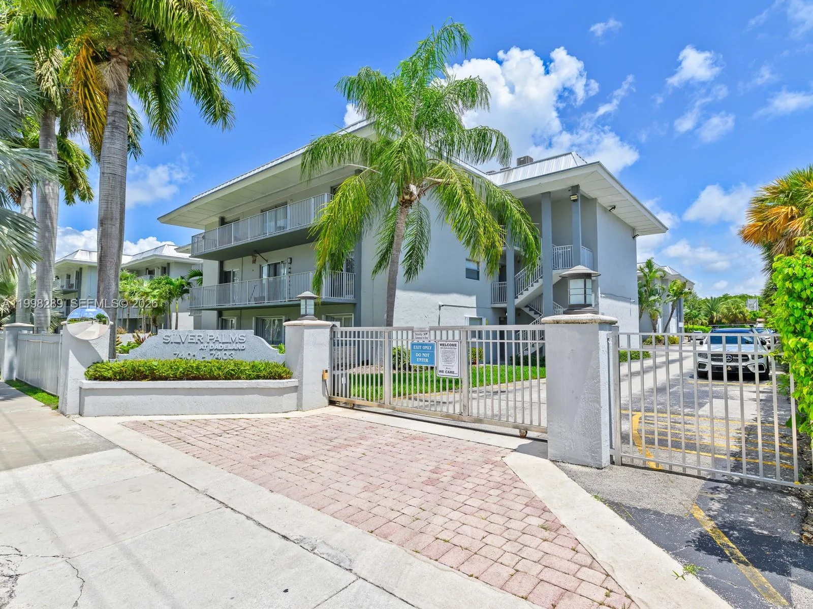 7403 SW 82nd St # 201N, Miami, FL 33143 photo 2