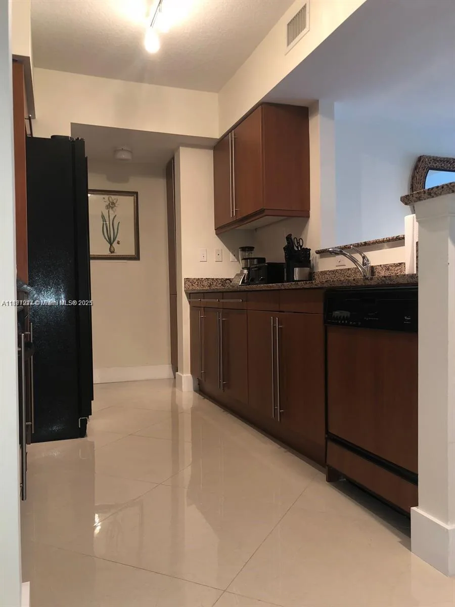 2080 S Ocean Dr # 1507, Hallandale Beach, FL 33009 photo 10