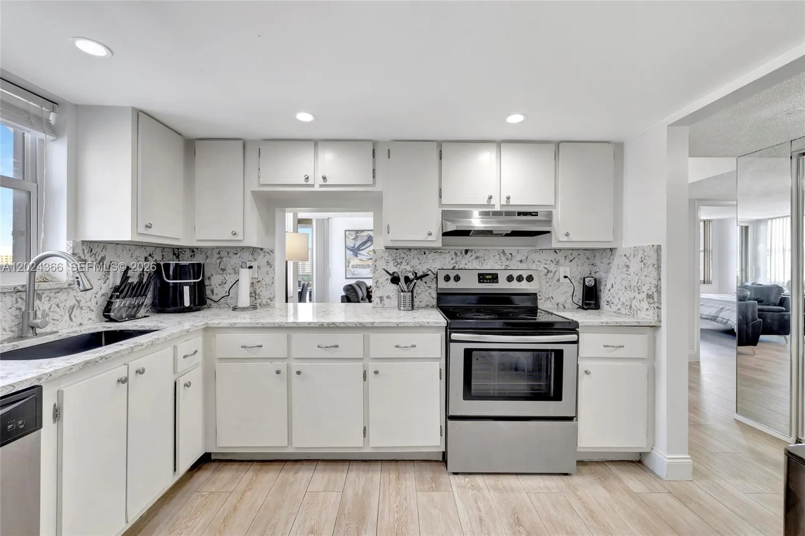 3015 N Ocean Blvd # 6A, Fort Lauderdale, FL 33308 photo 5