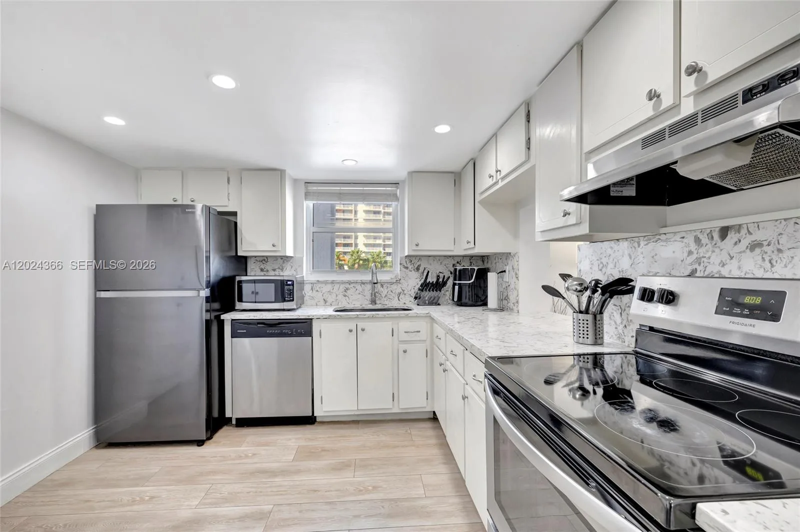 3015 N Ocean Blvd # 6A, Fort Lauderdale, FL 33308 photo 9
