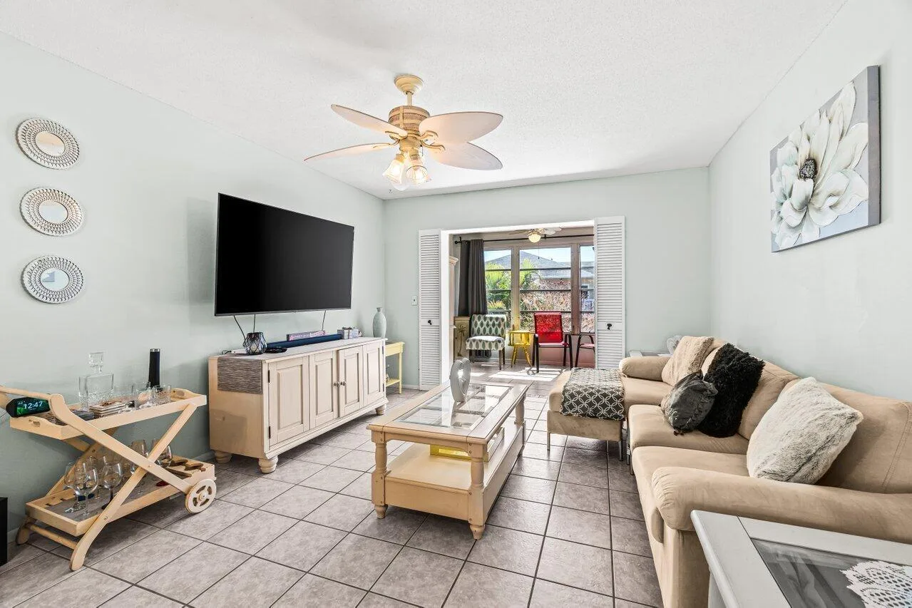 2121 NE 1st Court # 202, Boynton Beach, FL 33435 photo 12