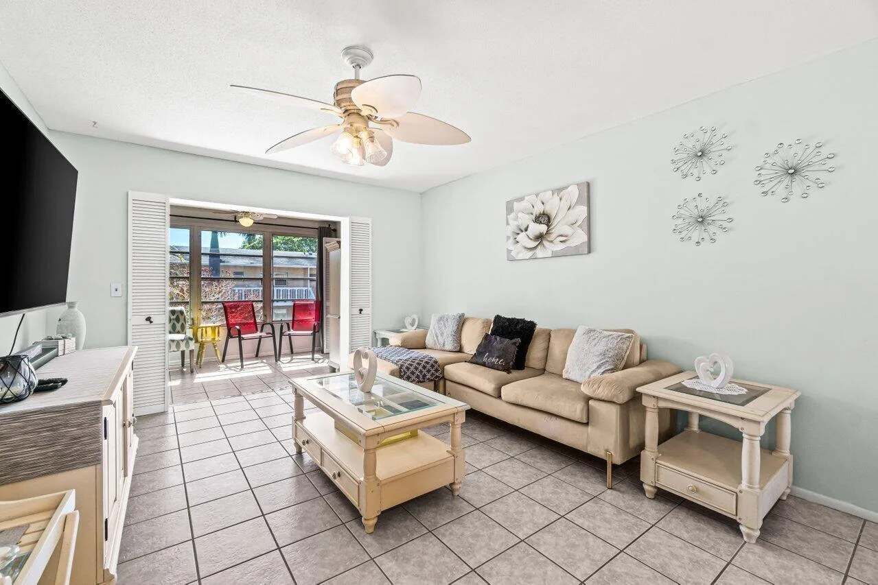 2121 NE 1st Court # 202, Boynton Beach, FL 33435 photo 13