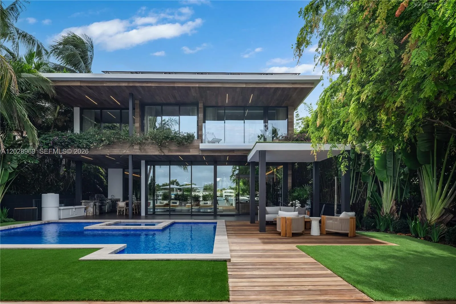 508 W Dilido Dr, Miami Beach, FL 33139