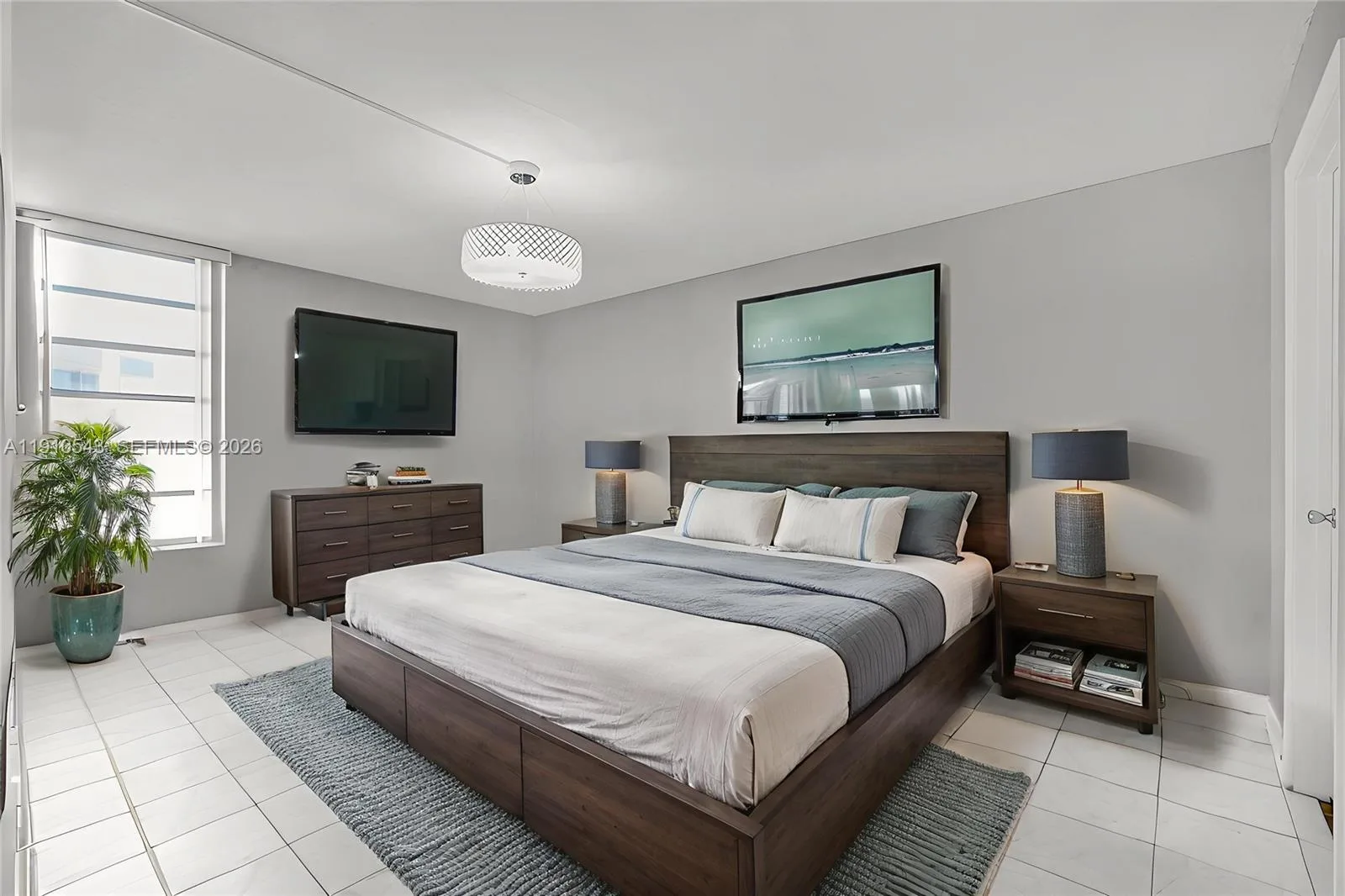 9686 Fontainebleau Blvd # 507, Miami, FL 33172 photo 4