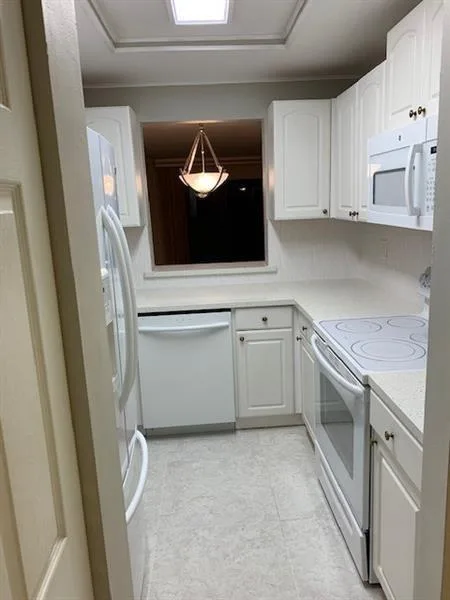 1021 MOCKINGBIRD Lane # 217, Plantation, FL 33324 photo 2