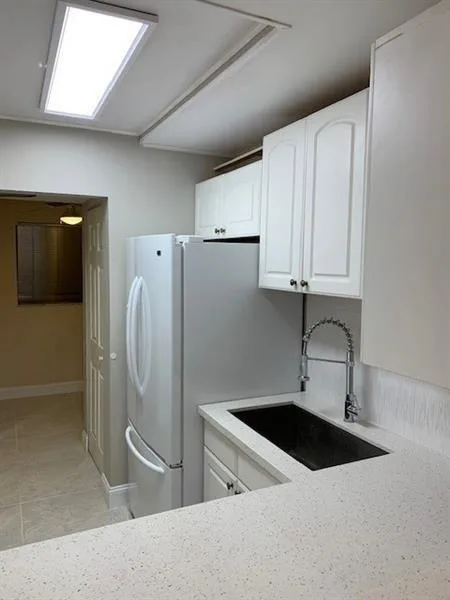 1021 MOCKINGBIRD Lane # 217, Plantation, FL 33324 photo 3