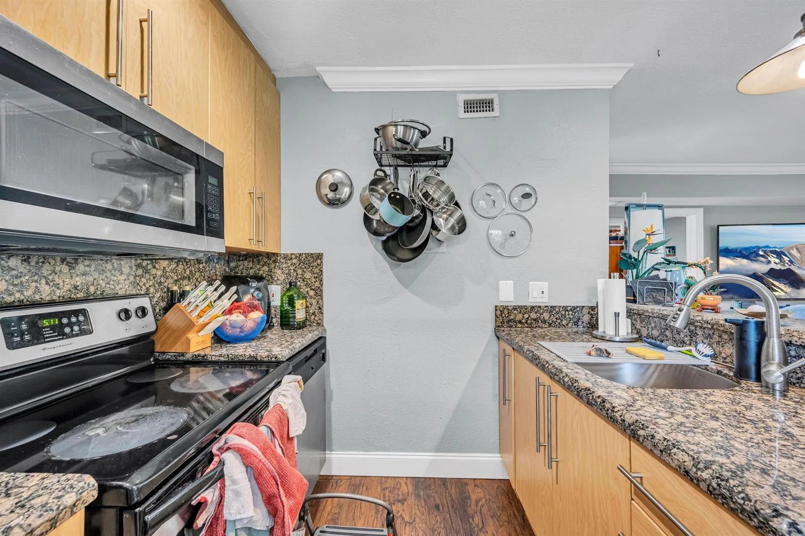 811 NE 14th Place, Fort Lauderdale, FL 33304 photo 6
