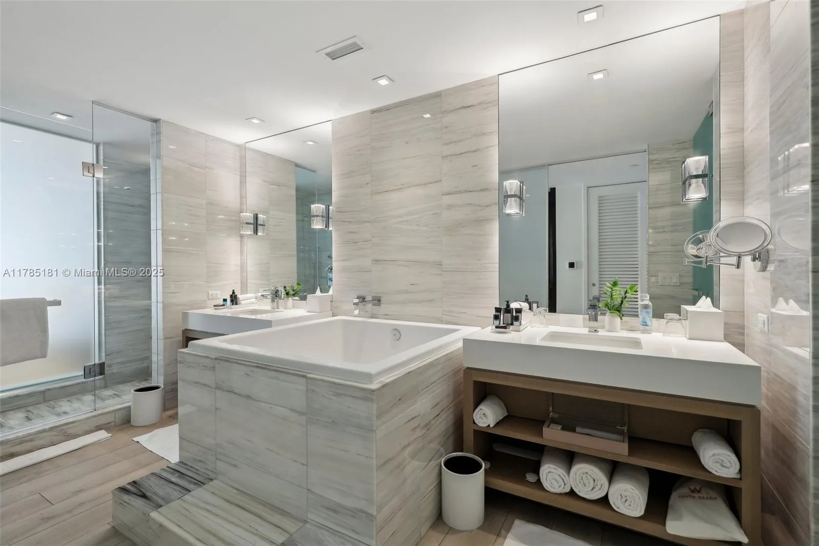 2201 Collins Ave # 336, Miami Beach, FL 33139 photo 5