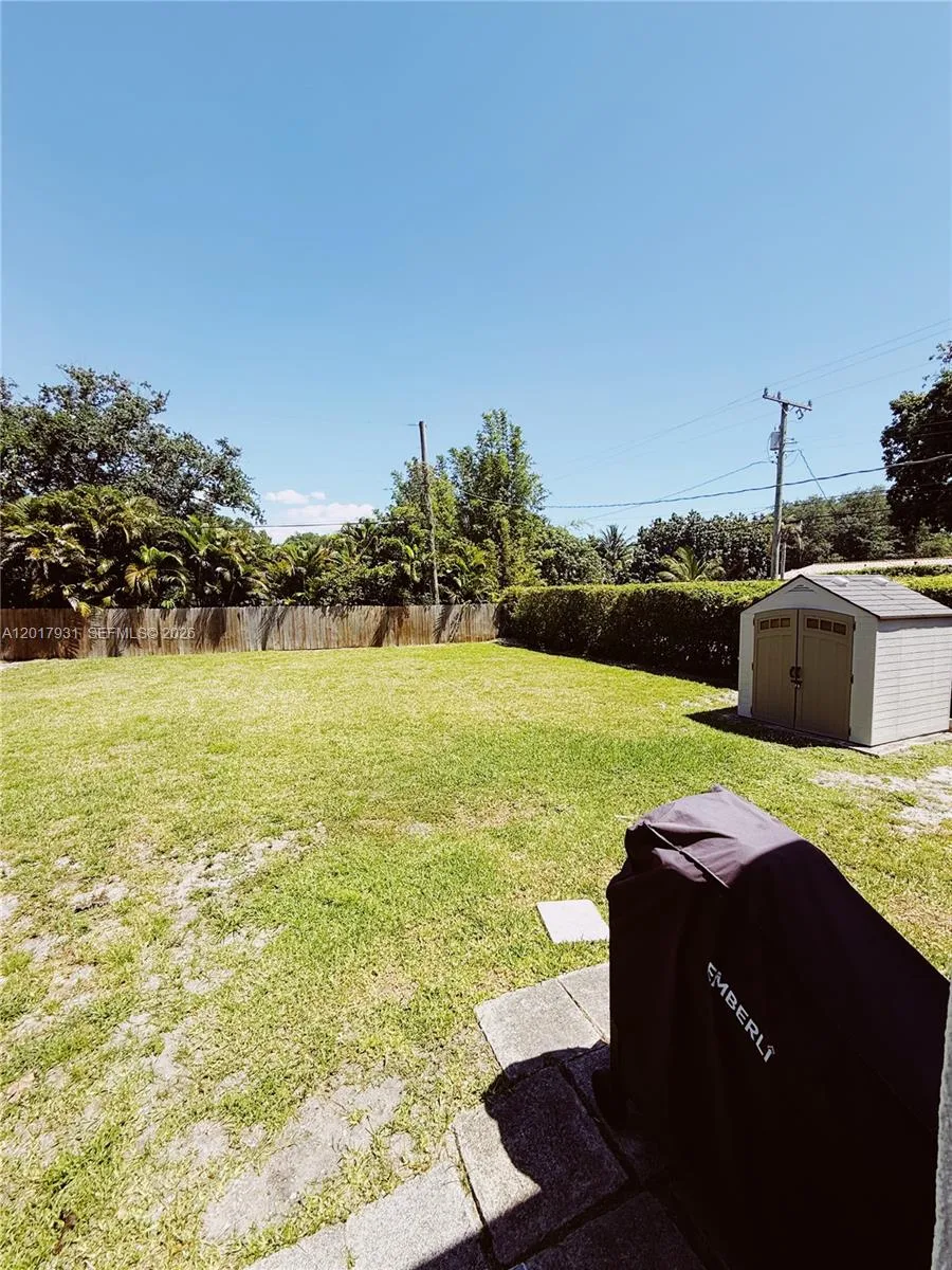 1075 NE 120th St, Biscayne Park, FL 33161 photo 3