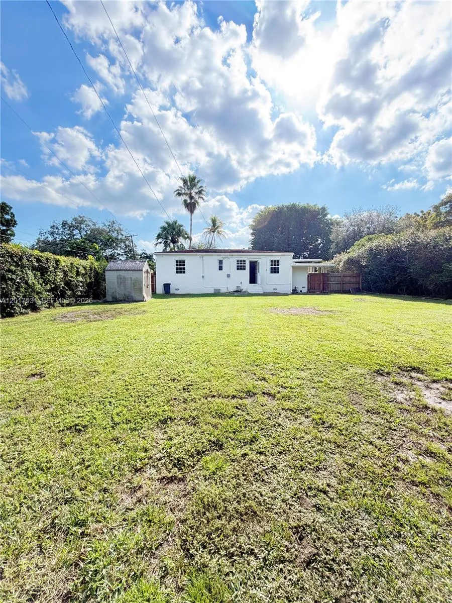 1075 NE 120th St, Biscayne Park, FL 33161 photo 5