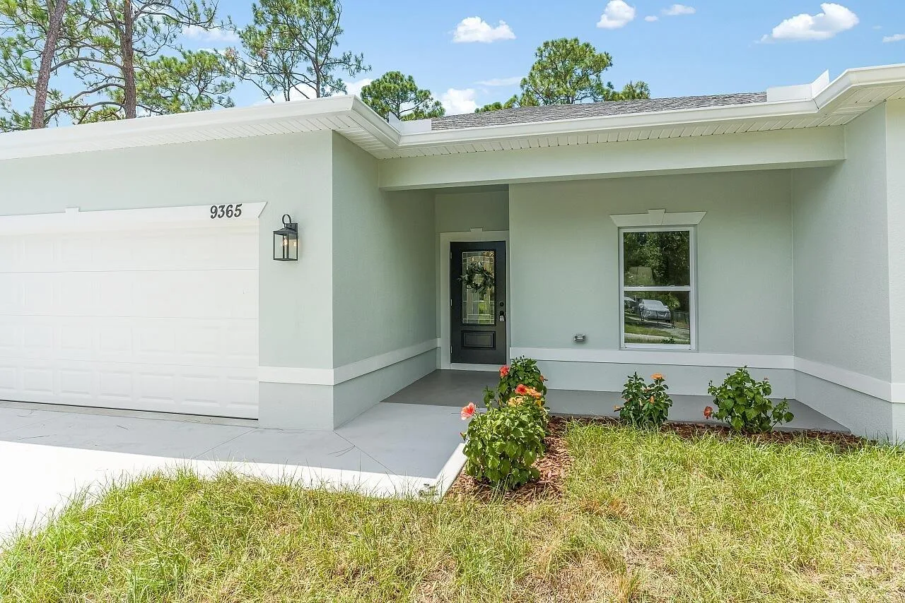 9365 107th Avenue, Vero Beach, FL 32967 photo 7
