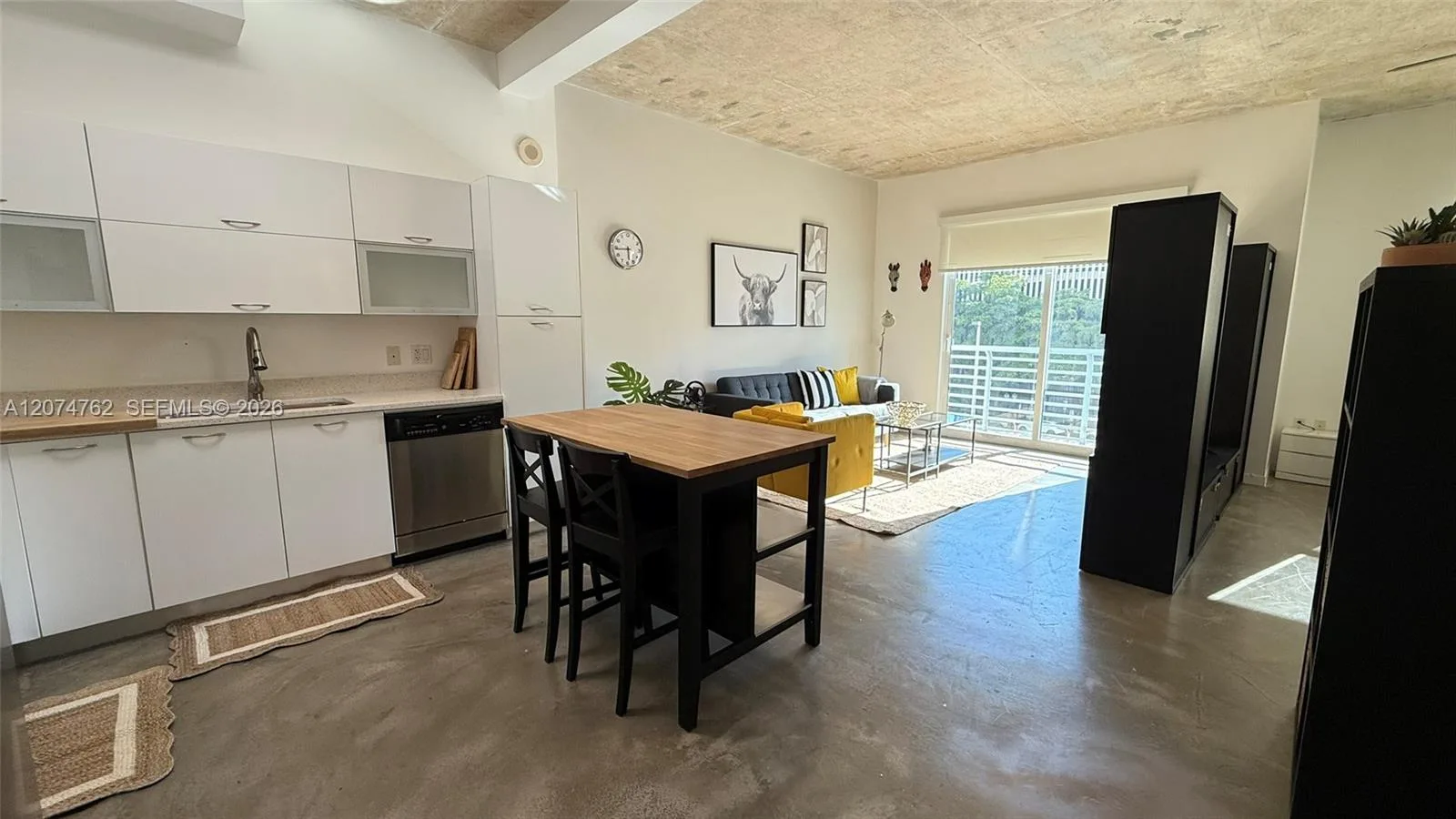 234 NE 3rd St # 405, Miami, FL 33132 photo 11