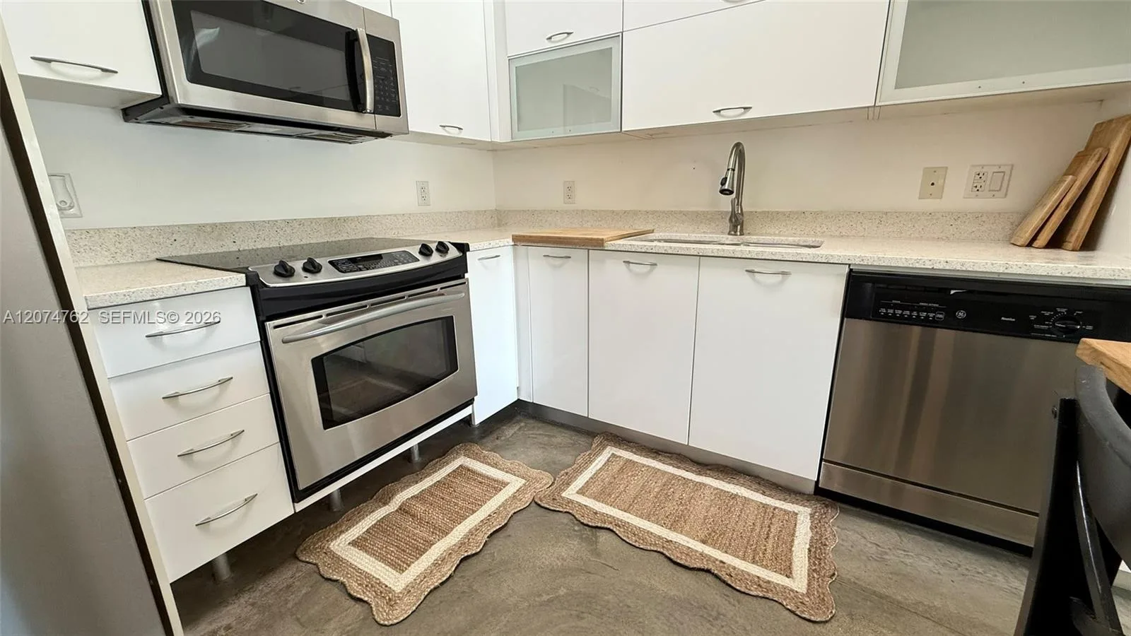 234 NE 3rd St # 405, Miami, FL 33132 photo 6