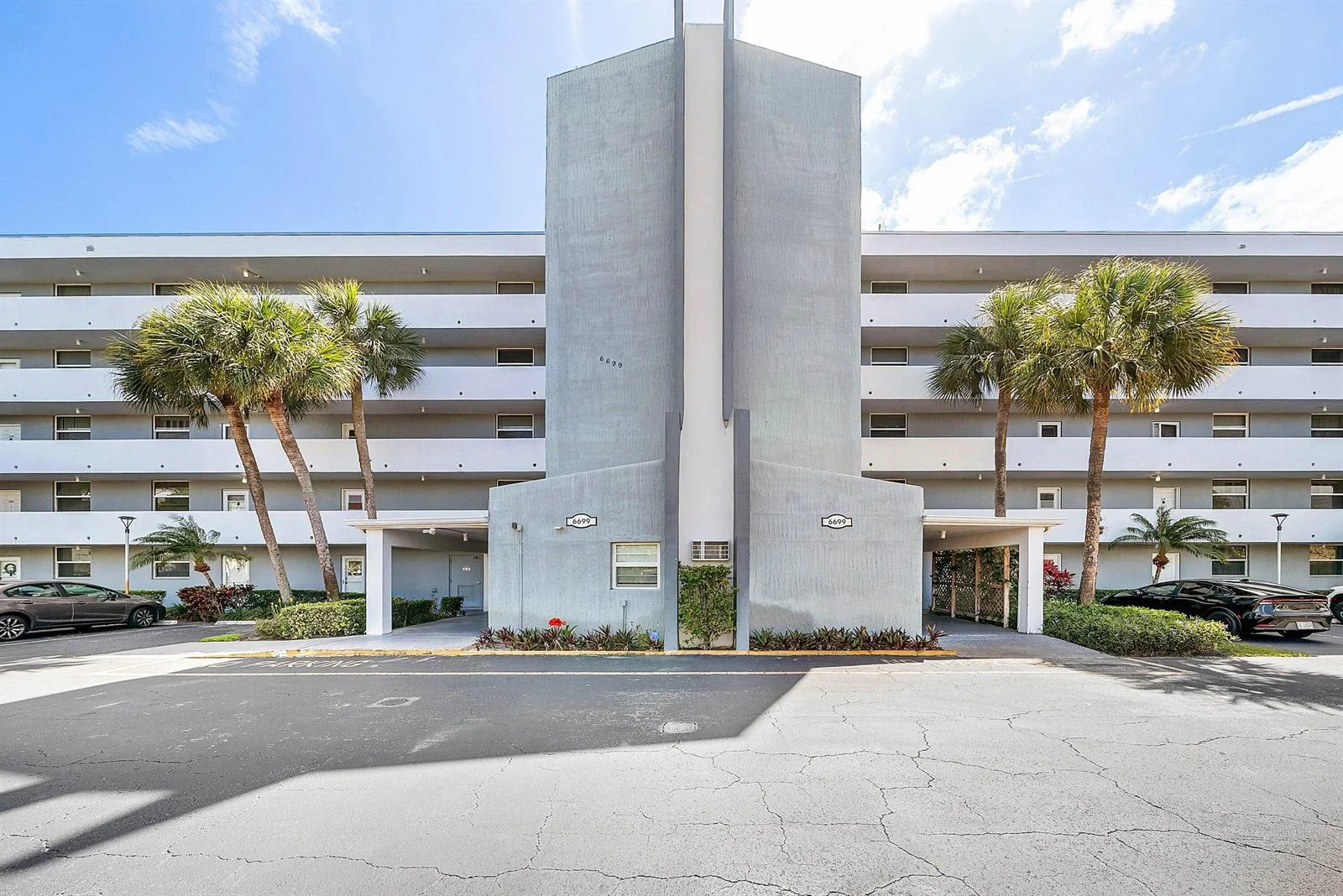 6699 NW 2nd Avenue # 415, Boca Raton, FL 33487