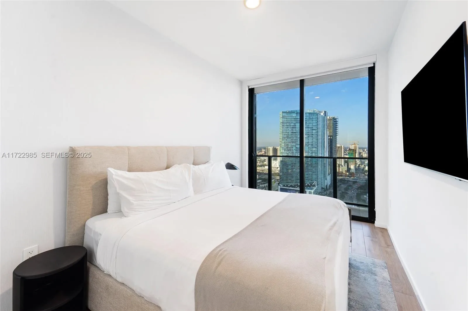398 NE 5th St # 3209, Miami, FL 33132 photo 13