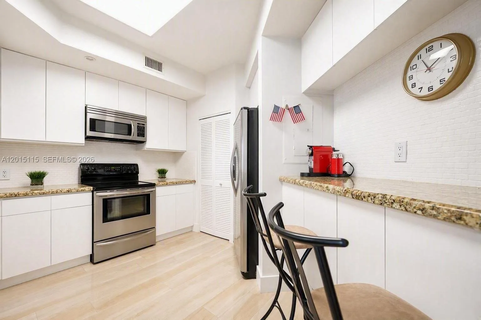 888 Brickell Key Dr # 609, Miami, FL 33131 photo 5