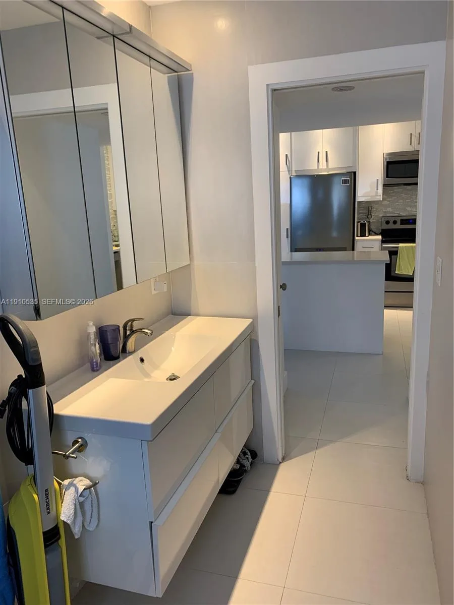 1501 Arthur St # 10, Hollywood, FL 33020 photo 13