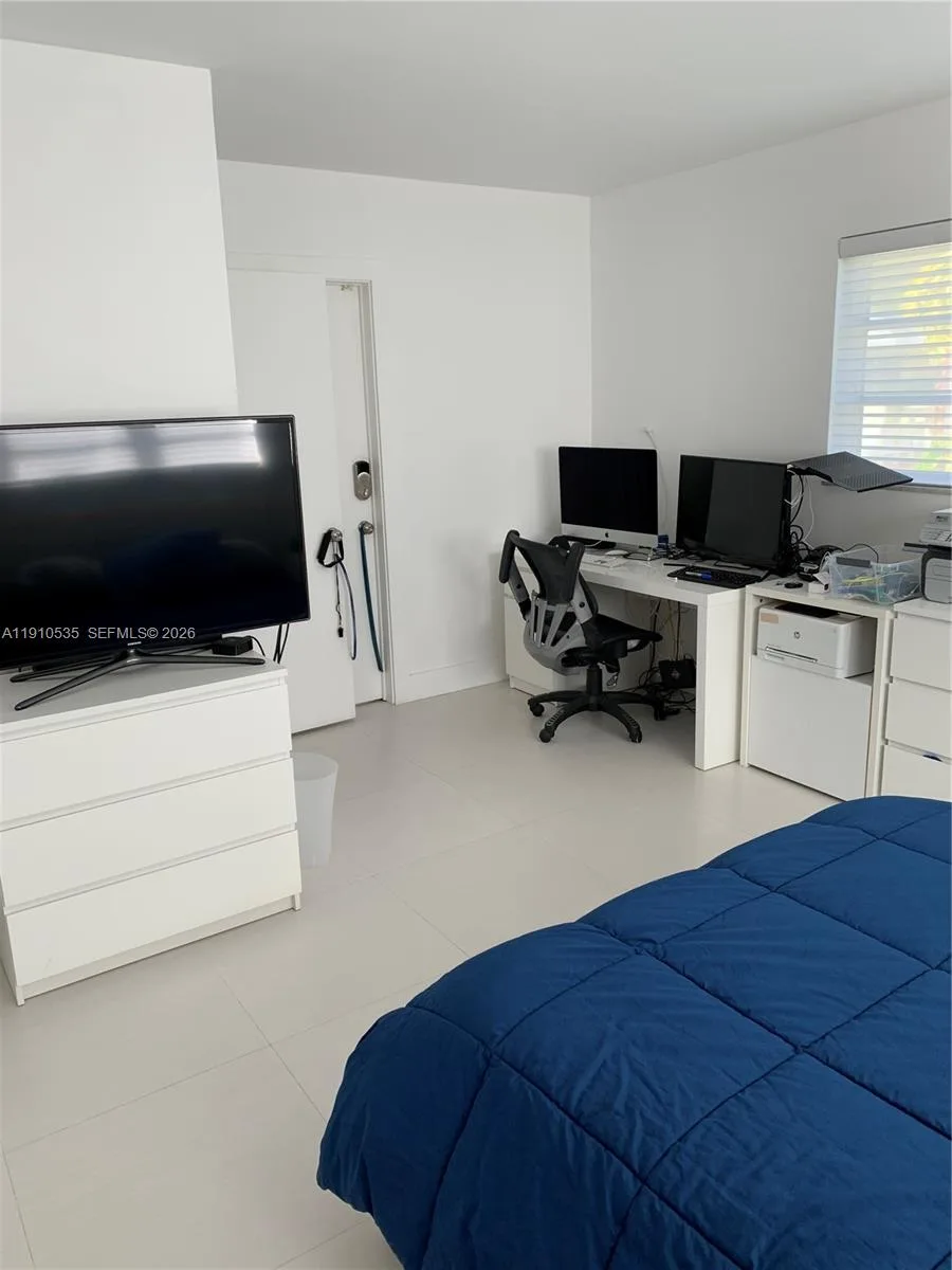1501 Arthur St # 10, Hollywood, FL 33020 photo 8