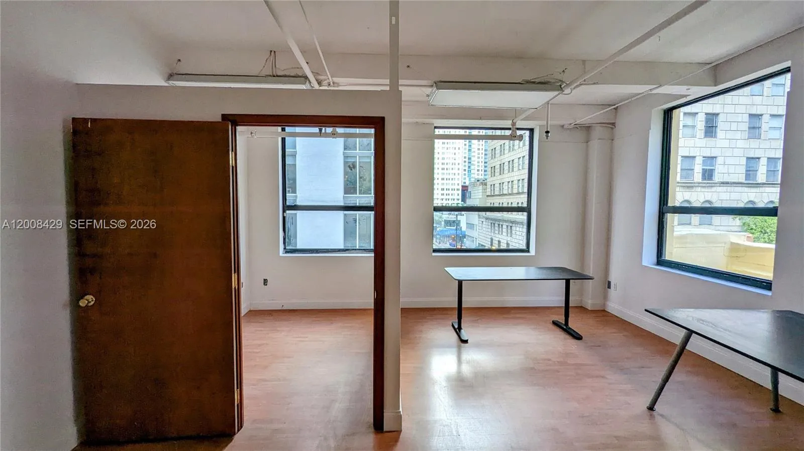 168 SE 1st St # FLOOR 4, Miami, FL 33131 photo 2