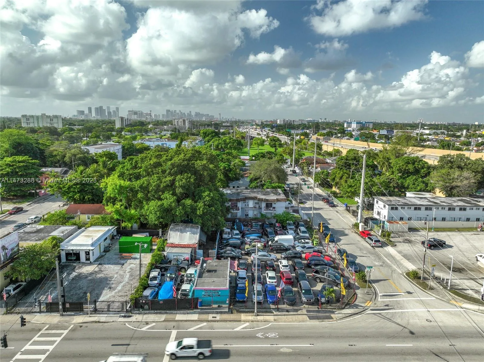 540 NW 79th St, Miami, FL 33150 photo 2