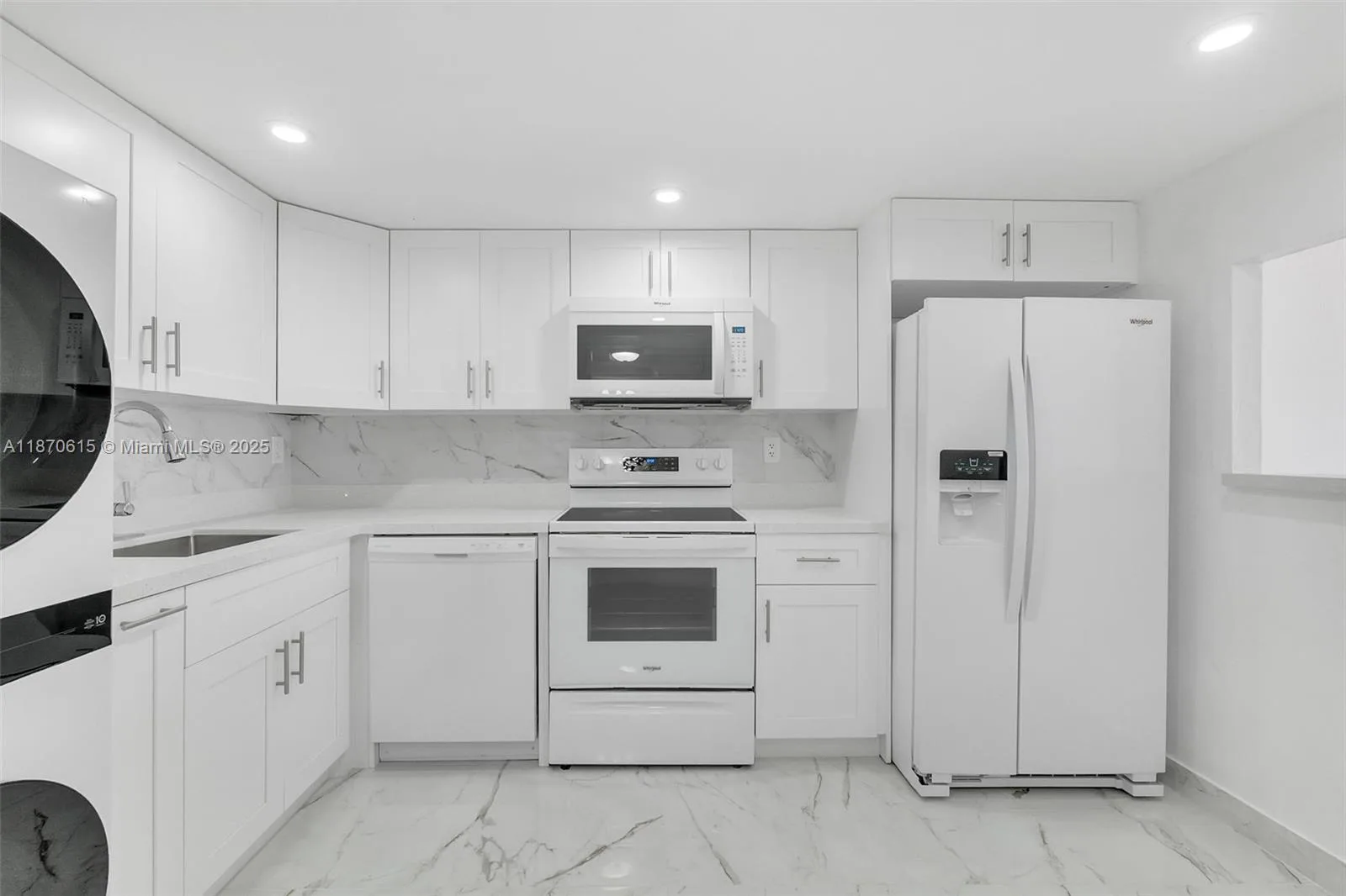 1865 Brickell Ave # A804, Miami, FL 33129 photo 4