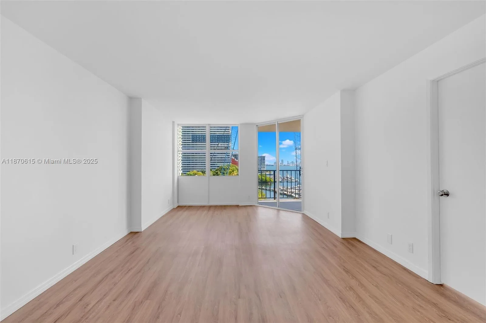1865 Brickell Ave # A804, Miami, FL 33129 photo 6