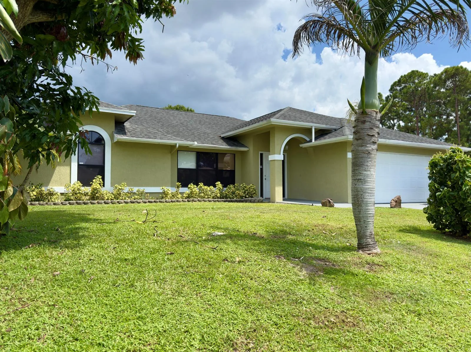 838 SW SAIL Terrace, Port St. Lucie, FL 34953