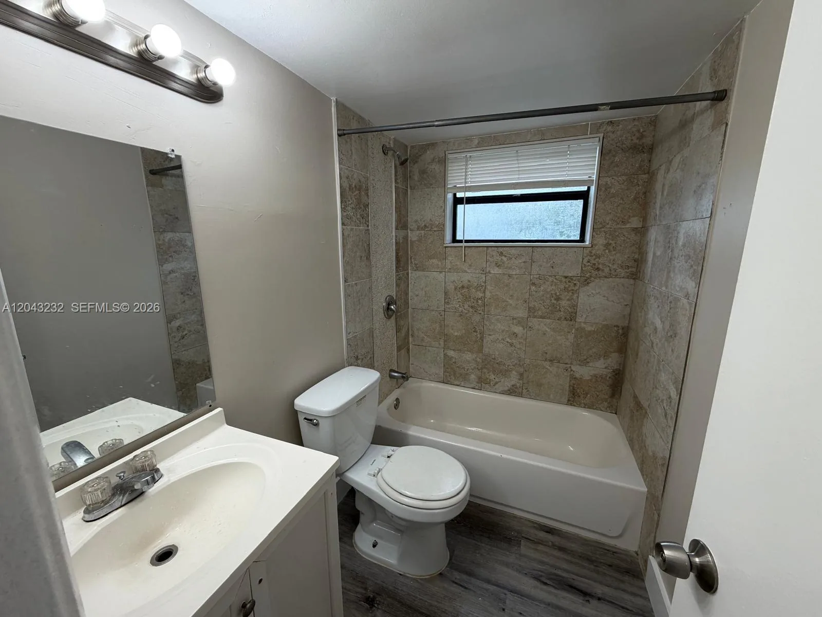 3400 Foxcroft Rd # 215, Miramar, FL 33025 photo 12