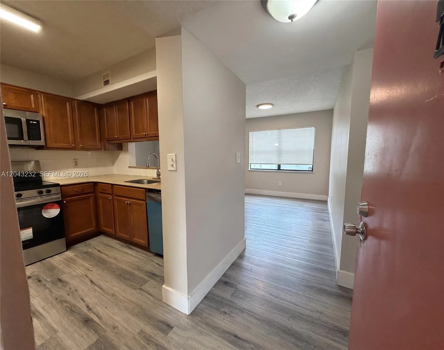 3400 Foxcroft Rd # 215, Miramar, FL 33025 photo 2