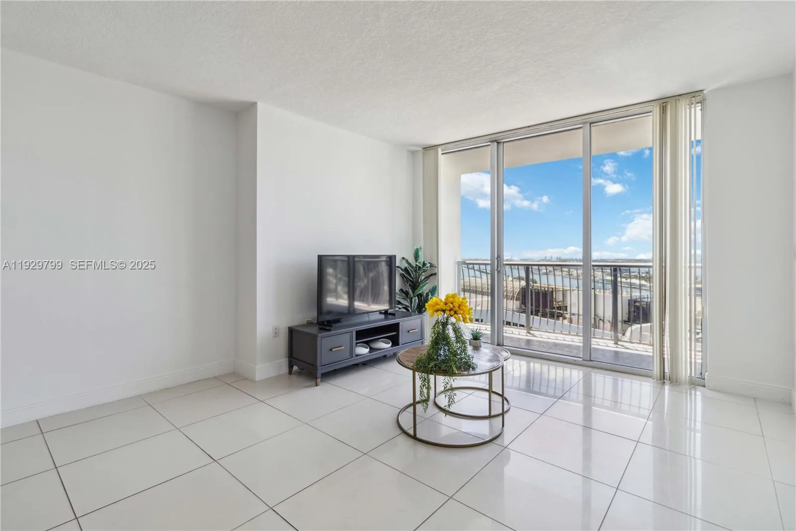 1750 N Bayshore Dr # 4604, Miami, FL 33132 photo 3