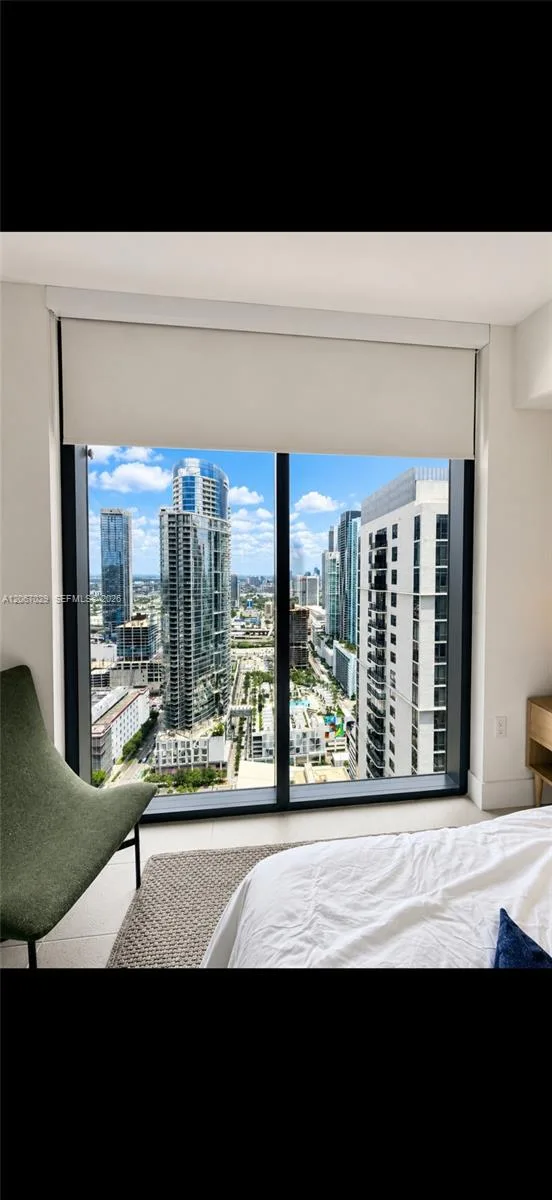 159 NE 6th St # 3911, Miami, FL 33132 photo 2