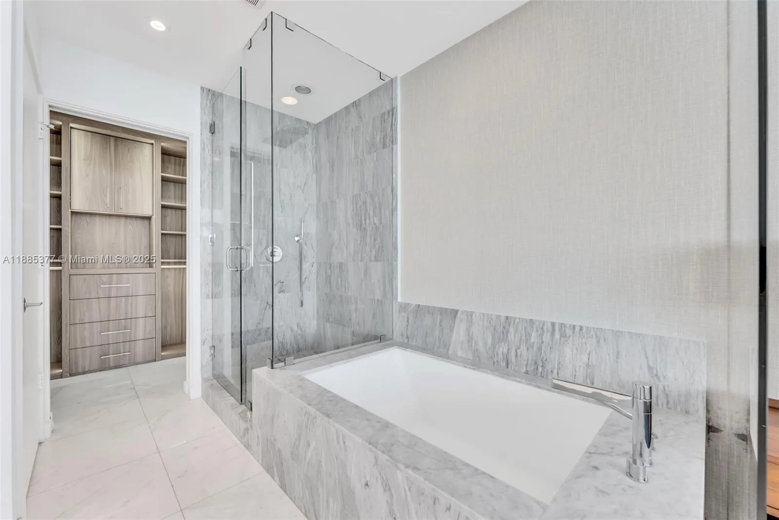 480 NE 31st St # 3602/03, Miami, FL 33137 photo 11