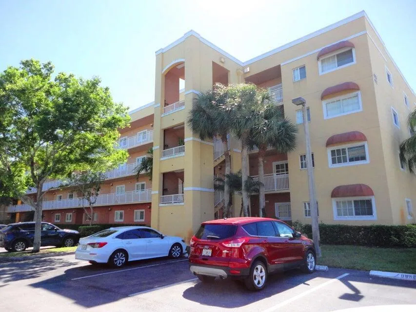 4723 LUCERNE LAKES Boulevard E # 633, Lake Worth, FL 33467