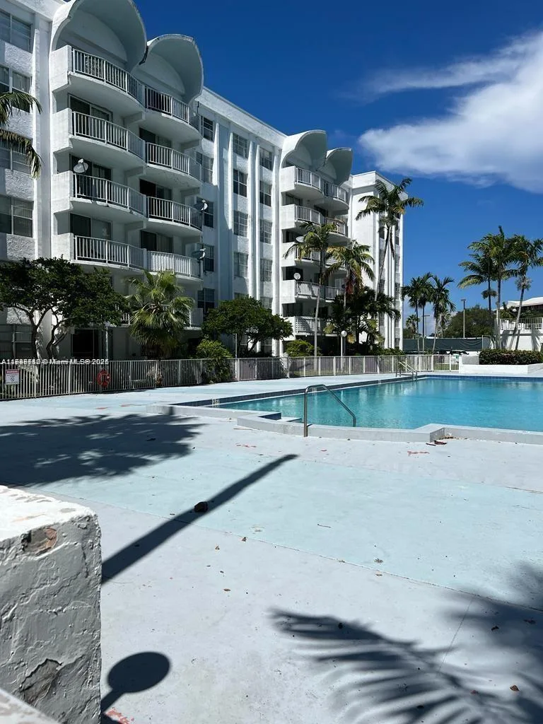 498 NW 165th St Rd # D-407, Miami, FL 33169 photo 13