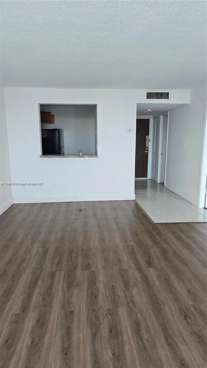498 NW 165th St Rd # D-407, Miami, FL 33169 photo 6