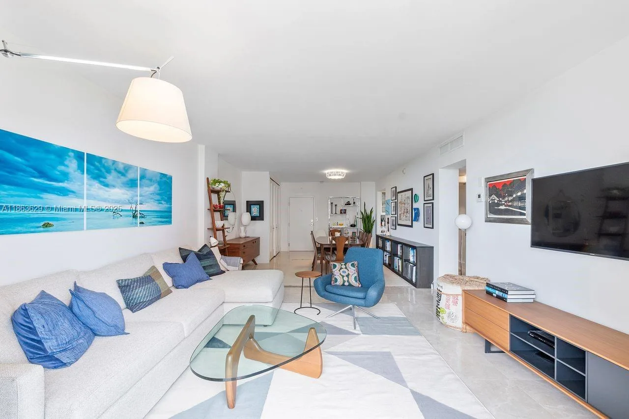 90 Edgewater Dr # 820, Coral Gables, FL 33133 photo 10