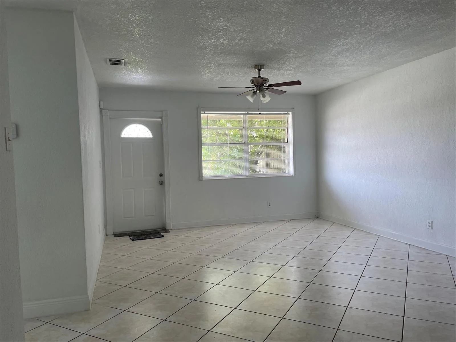 6902 SW 15th Street, North Lauderdale, FL 33068 photo 6